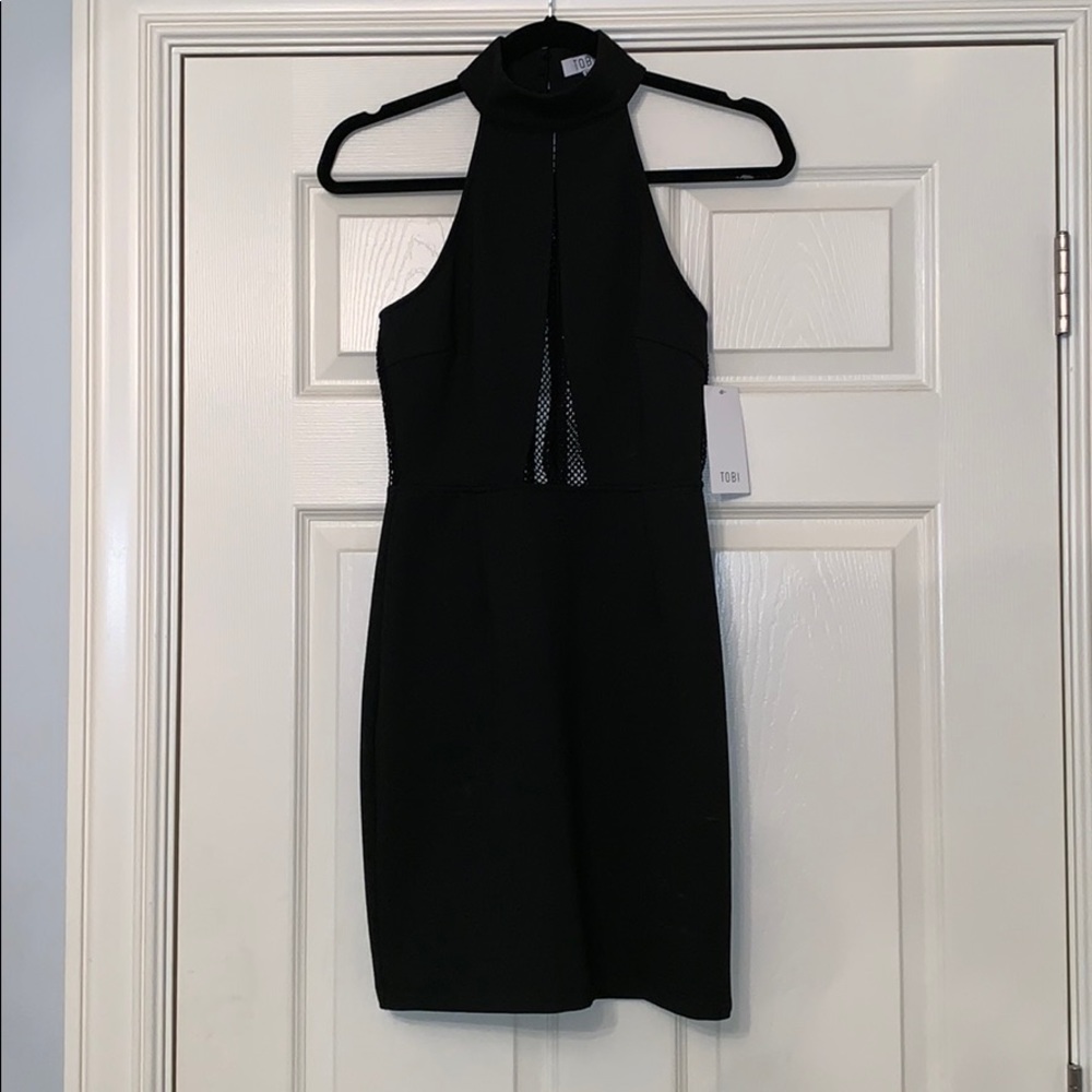 *NEVER WORN* Black Tobi Mini Dress Size Small